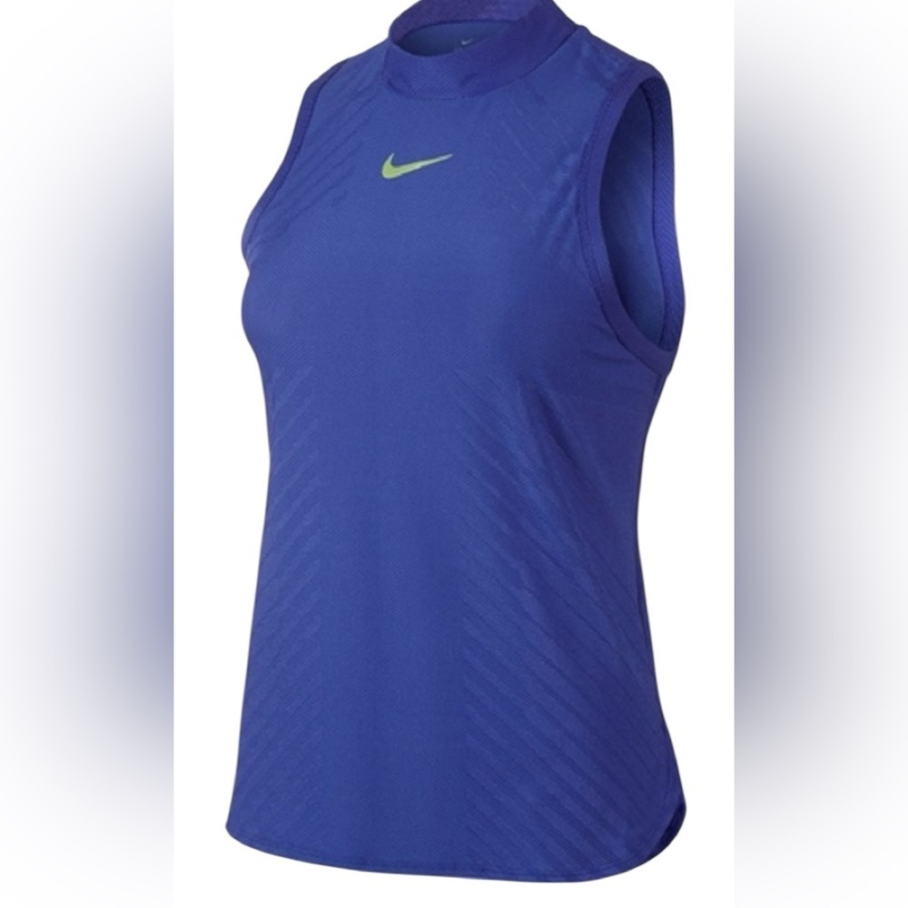 Women’s Dri Fit Tank Top Size Small Purple